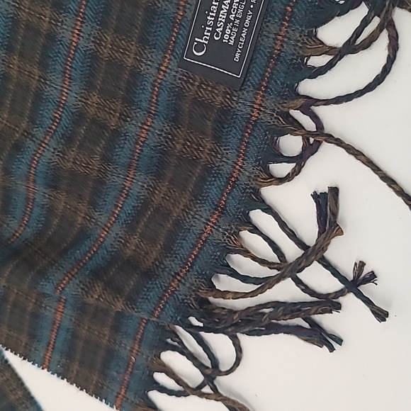 Vintage Christian Dior cashmaire tartan plaid scarf - Picture 3 of 6